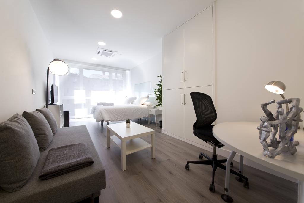 סן סבסטיאן Pension T5 Donostia Suites חדר תמונה